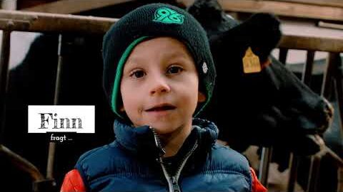 Finn stellt eine Frage für Kinder fragen - Bauern antworten